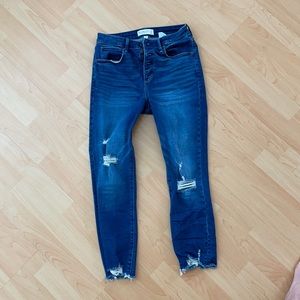 Abercrombie and Fitch curve love